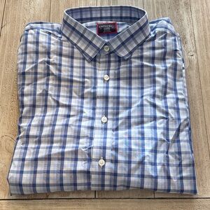 UNTUCKit Men's Blue and White Checkered Shirt